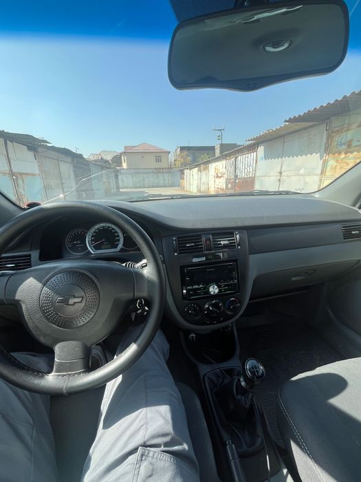Lacetti 1.8 один хозяин