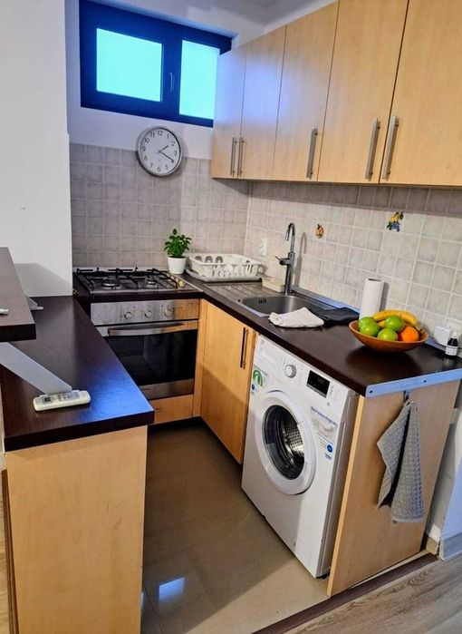 Chirie garsonieră vedere la lac–Bucureștii Noi (metrou Parc Bazilescu)