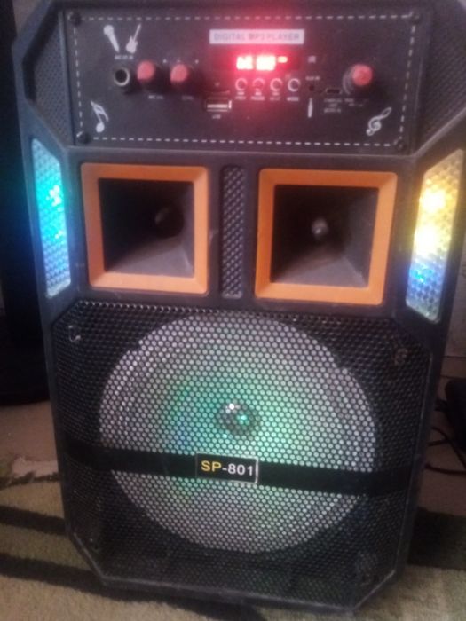 Калонка на колёсах для дома