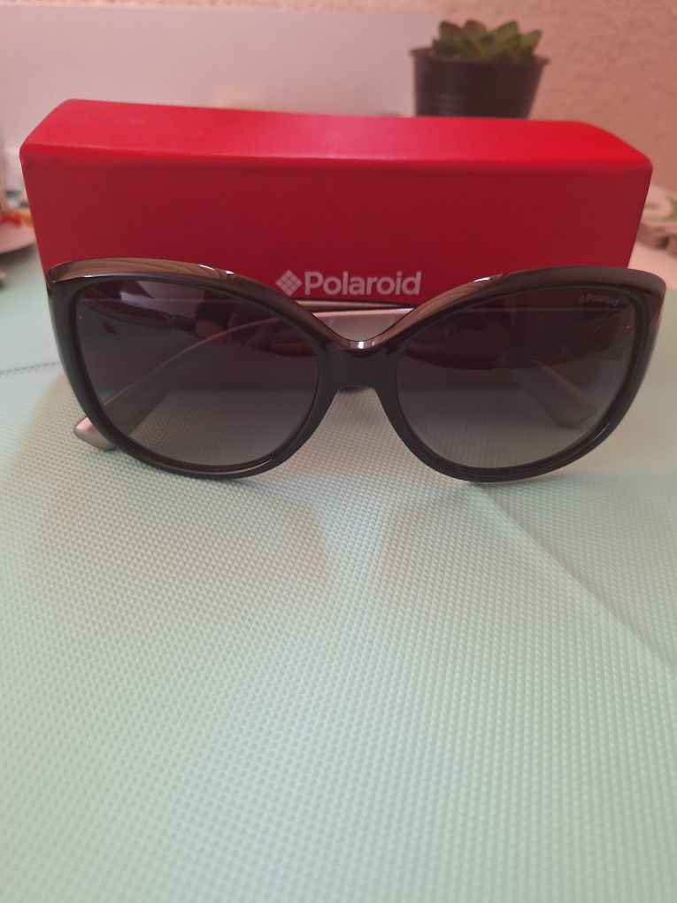 Слънчеви очила Polaroid