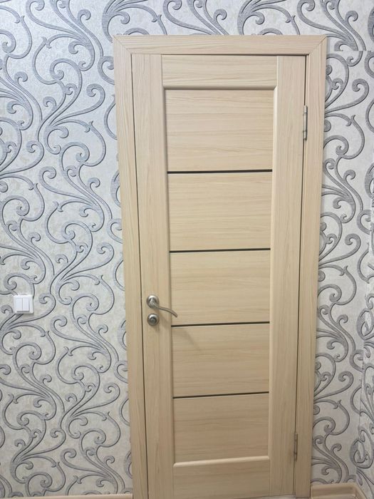 Есіктер Двери в отличном состоянии