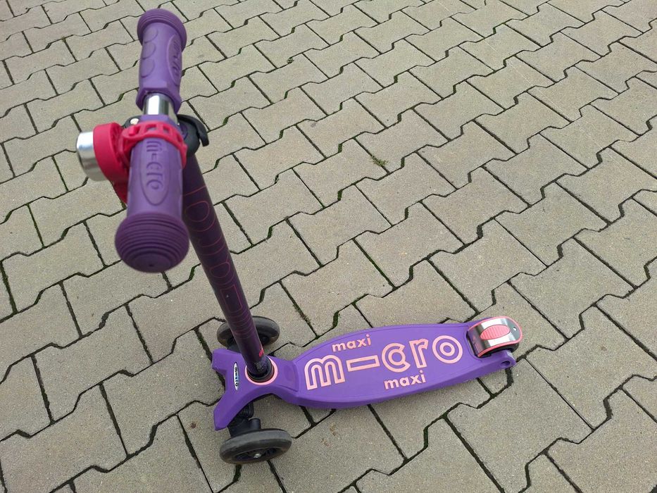 Micro maxi тротинетка