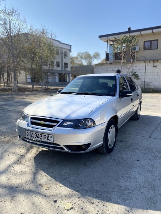 Нексия 2 люкс кандисанер сотилади срочно холати идеал