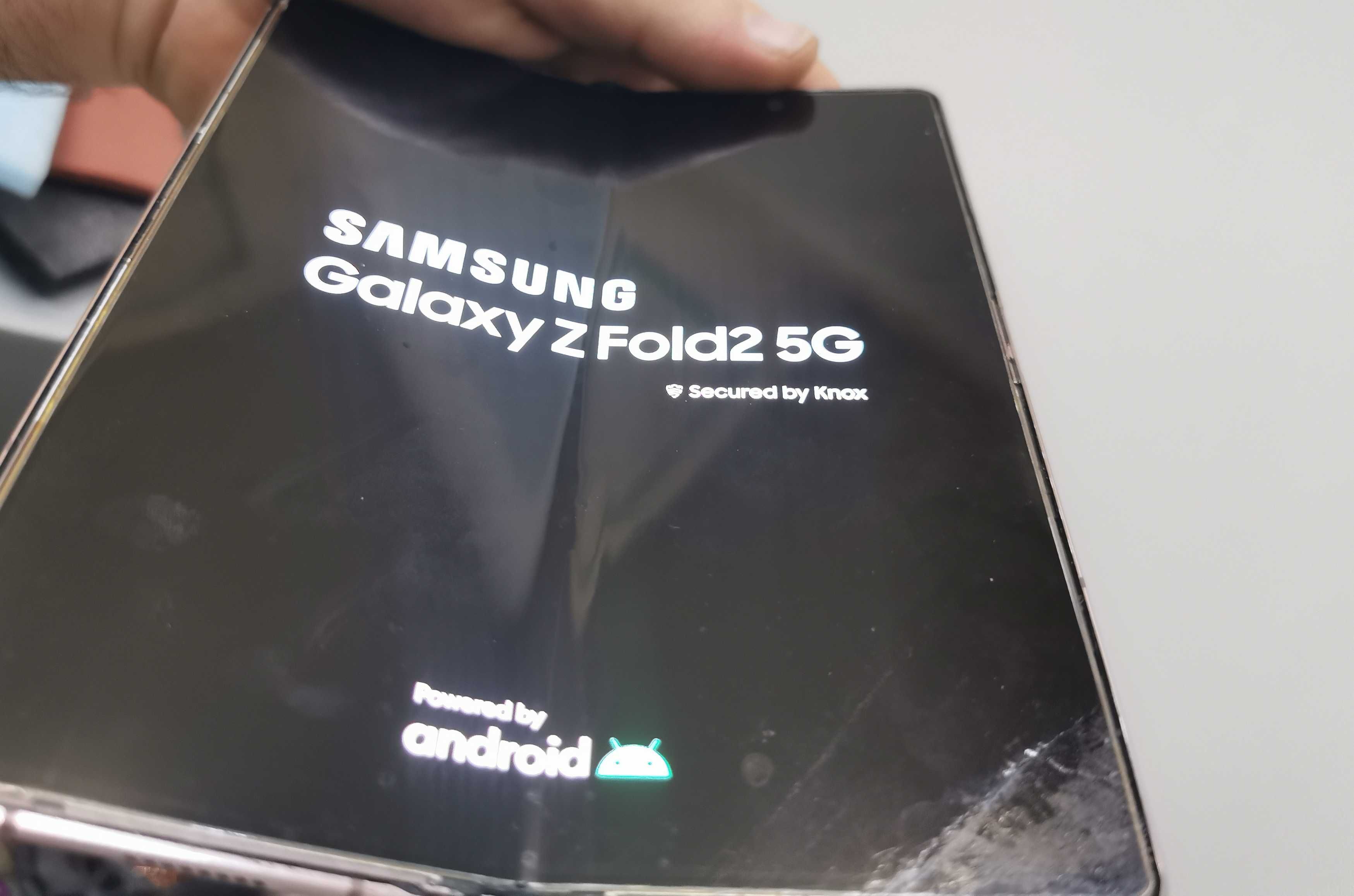 Дисплей за Samsung Galaxy Z Fold 2 380лв