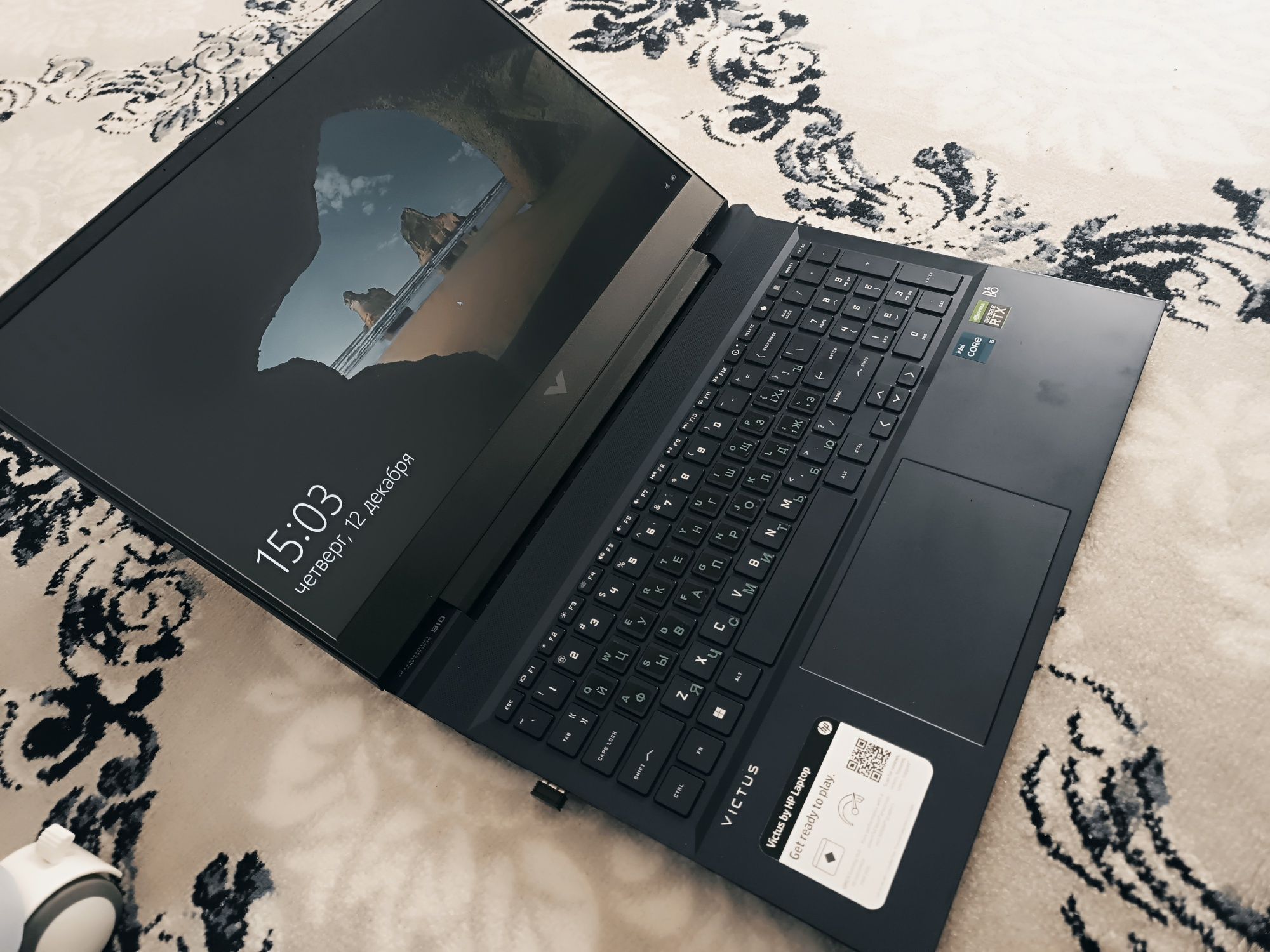 HP Victus 16  RTX 3050. Tez sotiladi