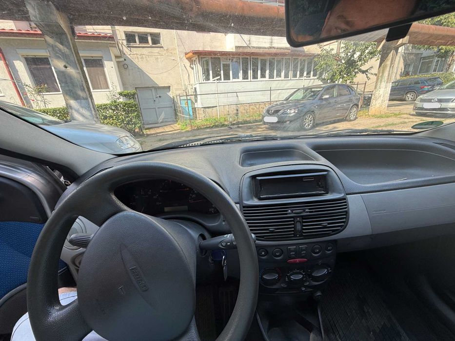 Fiat Punto 1.2 benzină – 800 € – ITP valabil