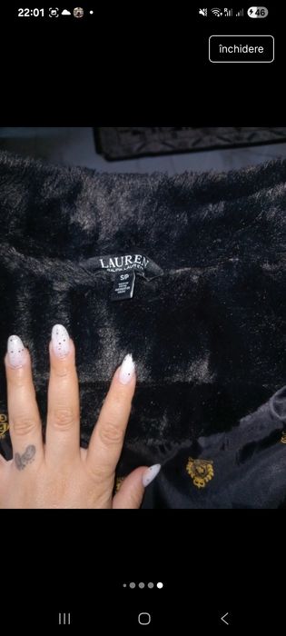 Vesta blana artificial stare ca nou