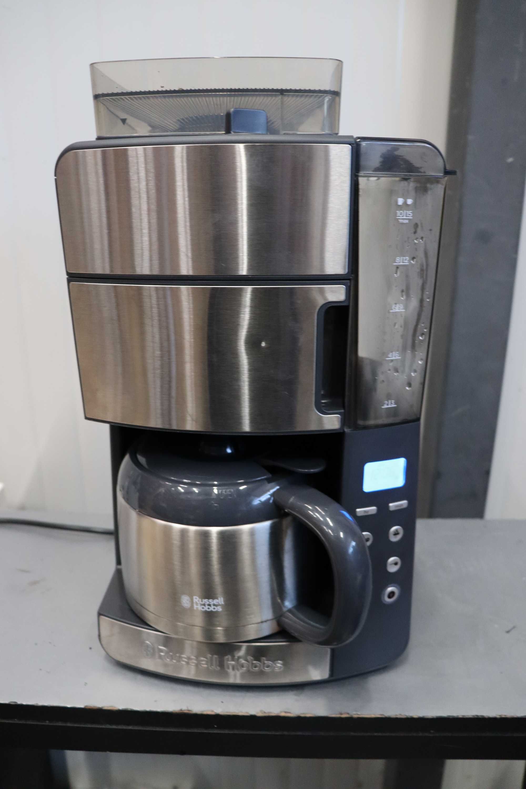 Кафемашина Russell Hobbs Grind & Brew с мелачка, 10 чаши,1000W