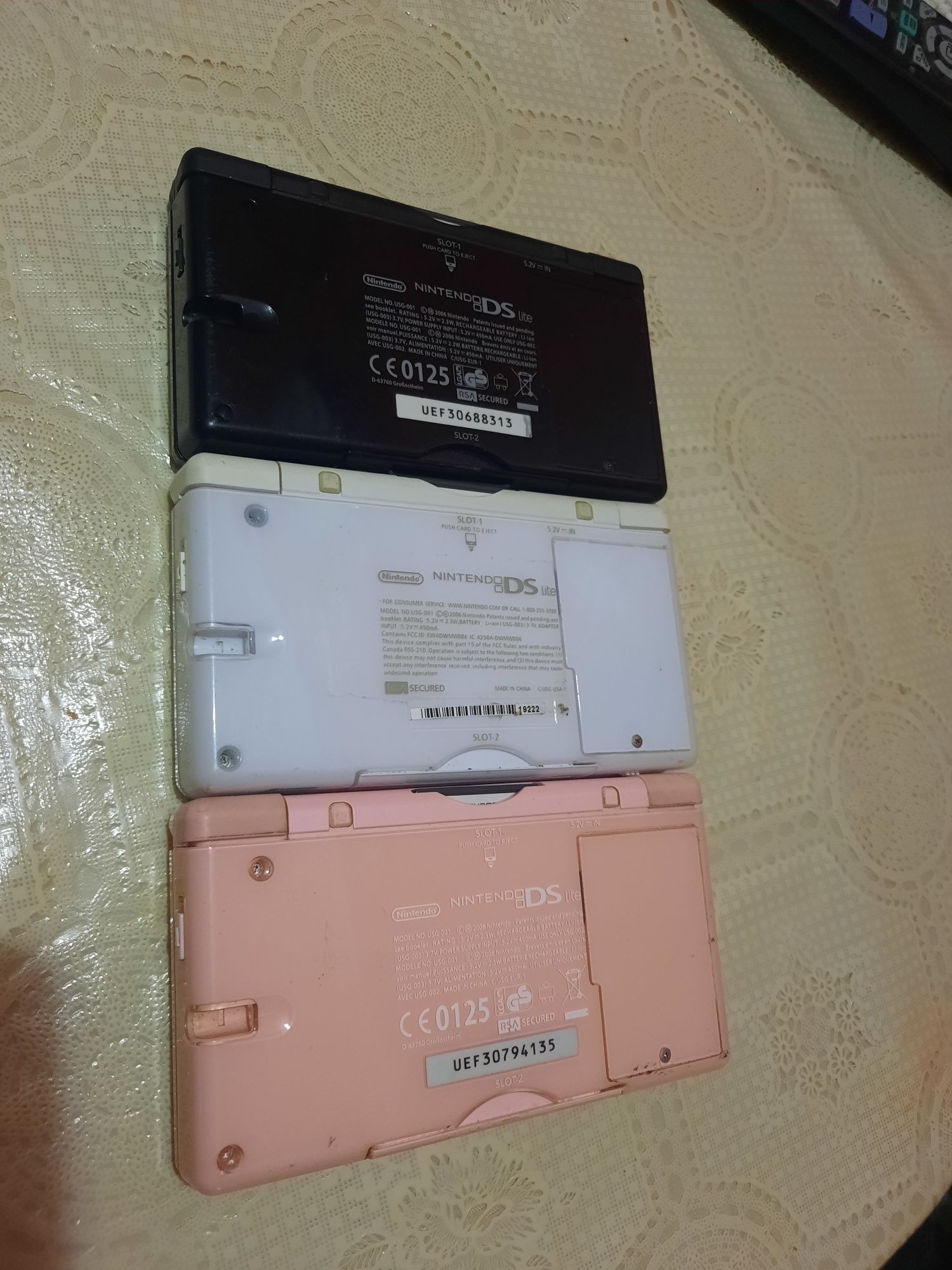 Consolă Nintendo DS Lite