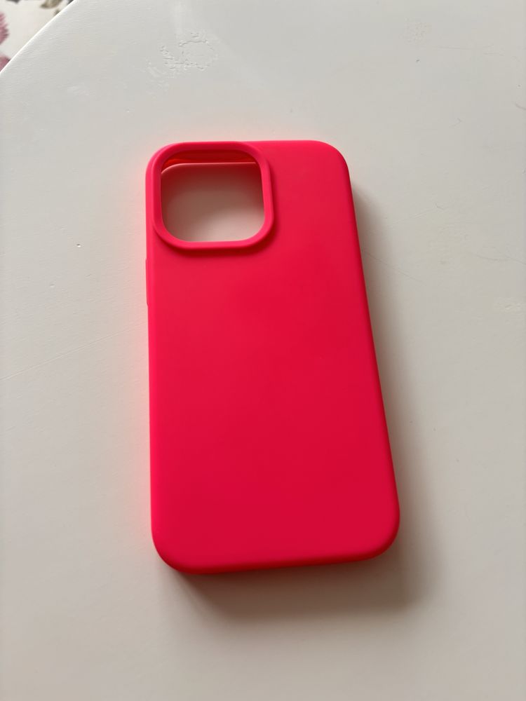 Калъфчета за iphone 15 и iphone 13 pro