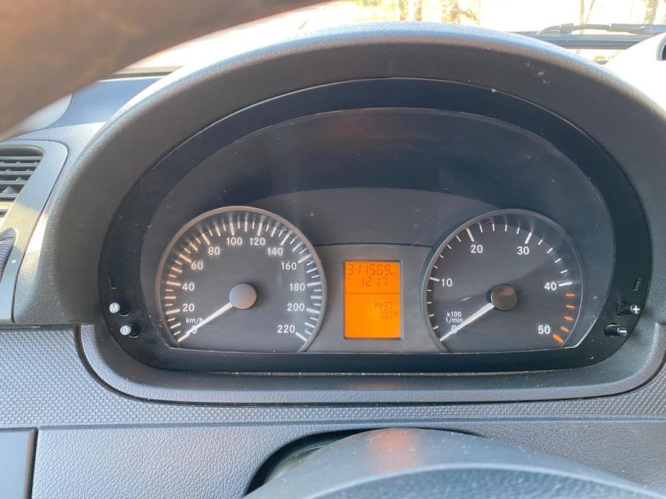Mercedes Benz Vito