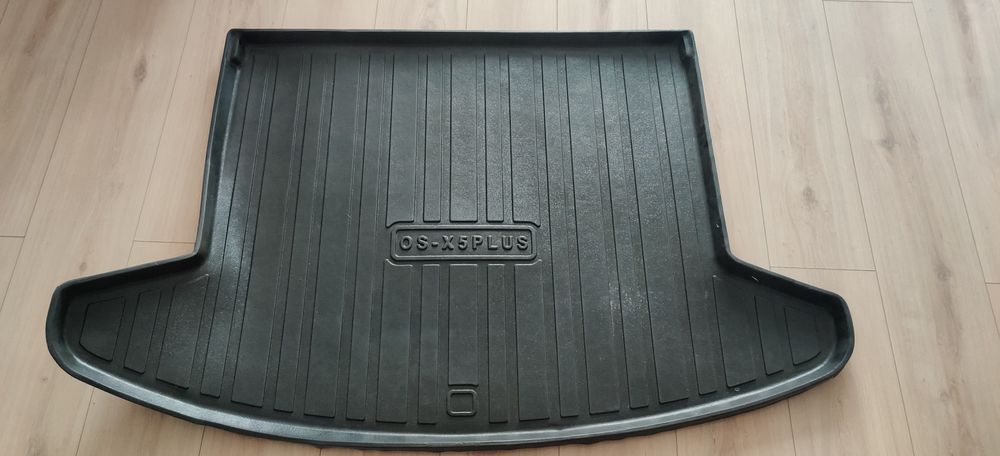 Changan x5plus, BYD QIN PLUS/destroyer05 полики, брызговики, чехлы