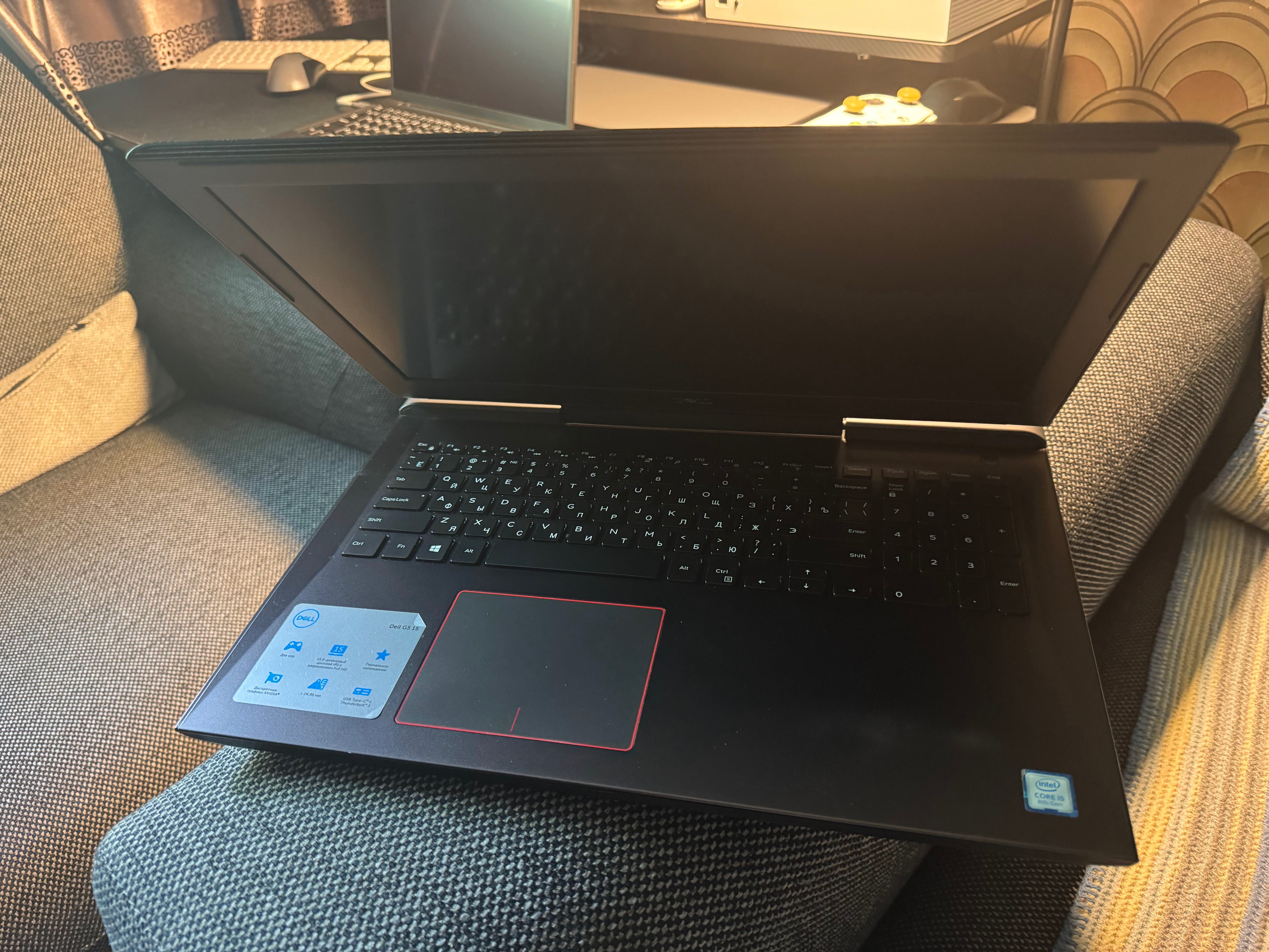 Dell g5 15 i5-8300H/8GB DDR4/1060 6GB/128SSD+1TB HDD