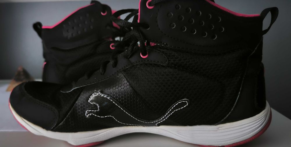 Adidași  Puma sport