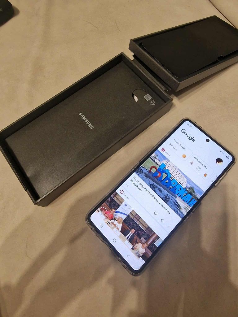 Samsung Z flip 7  256GB