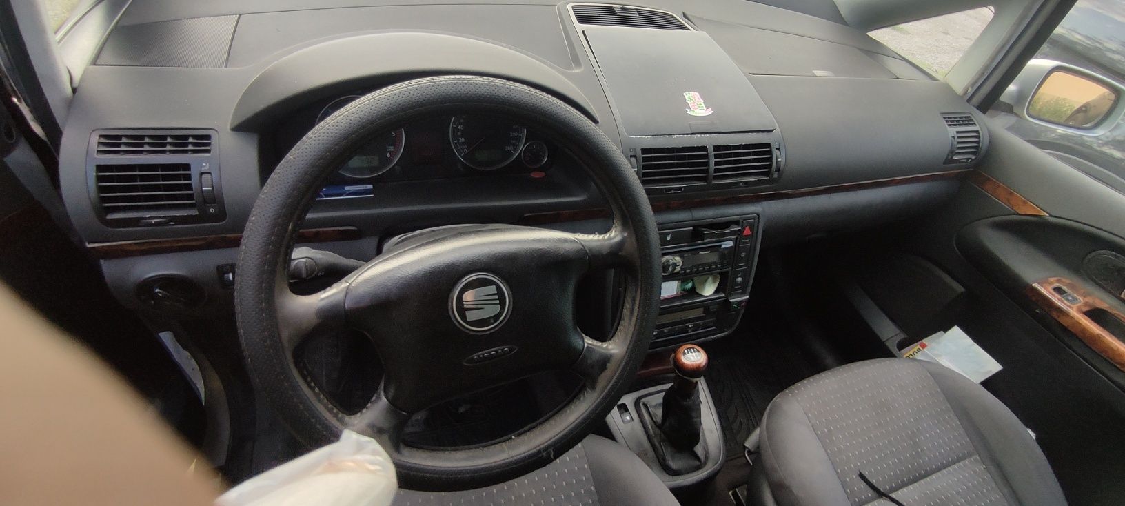 Продава се Seat Alhambra