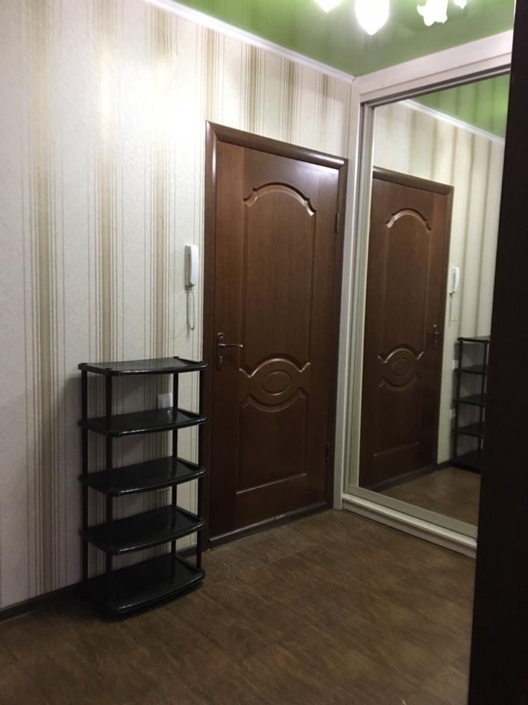 Продается полноценная 1-комн.квартира в районе парка Кадыр мырза али.