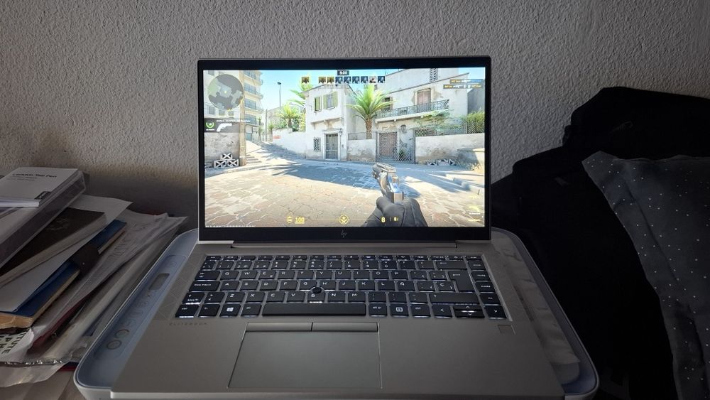 Laptop Gaming TOP PERFORMANTA 2025 Hp Ryzen 5 12 Thread-uri cu CS2!