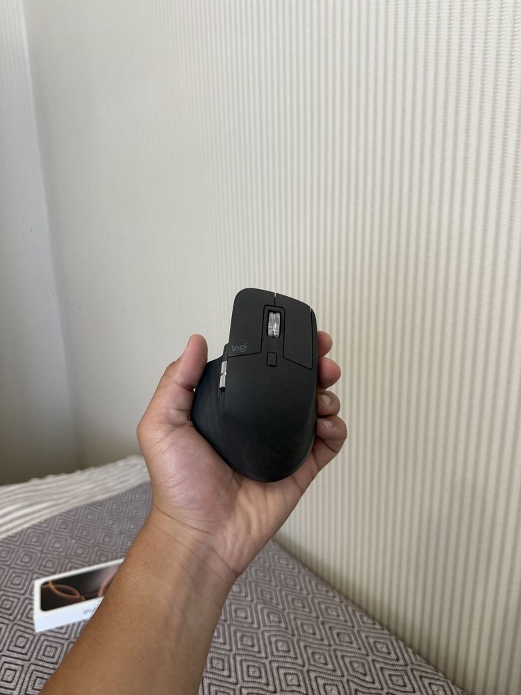 Продается мышька LOGITECH mx master 3s