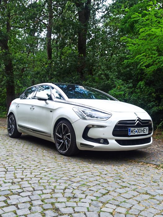 Citroen DS 5 Hybrid