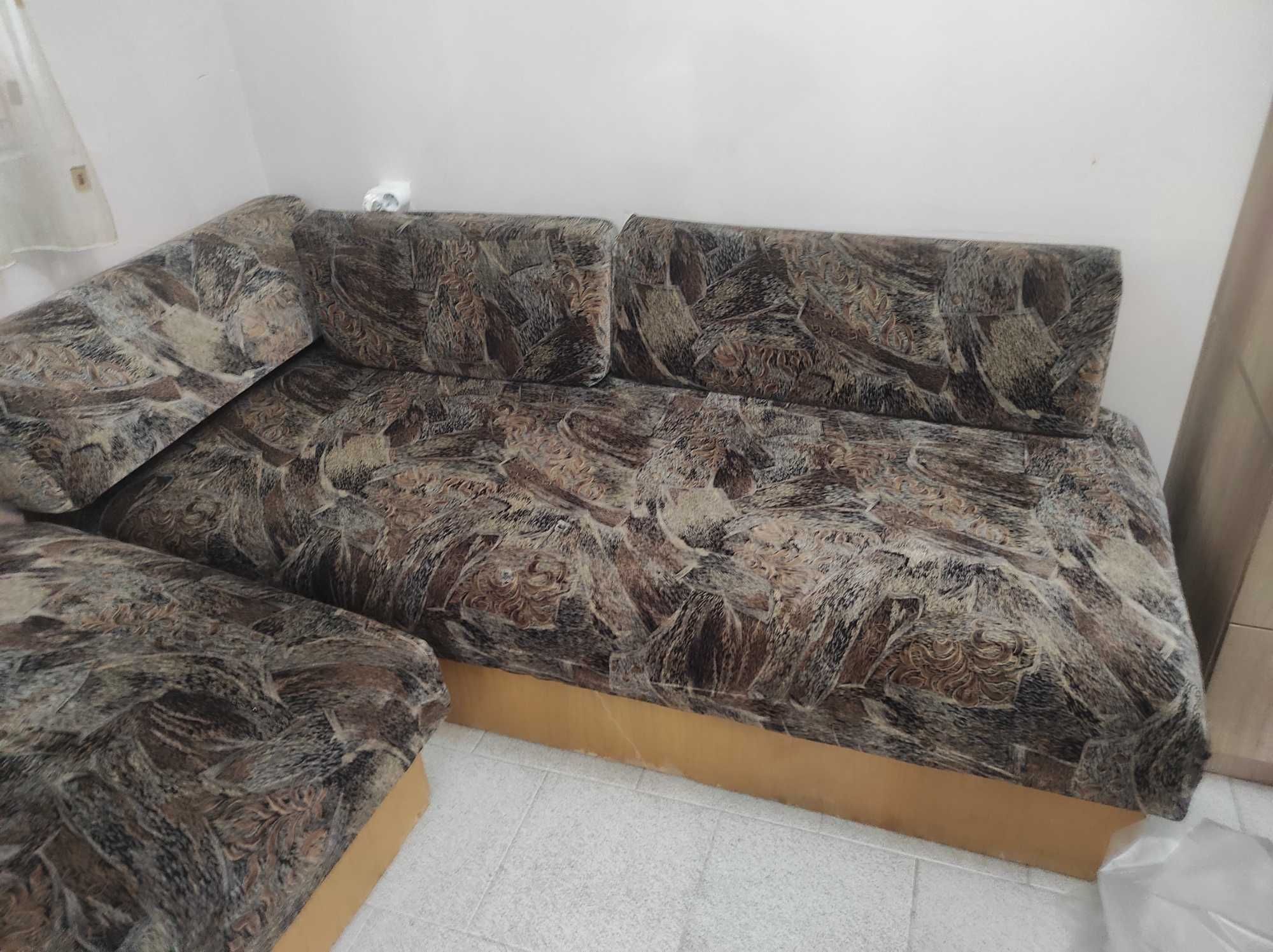 2 ъглови дивани с повдигащ механизъм