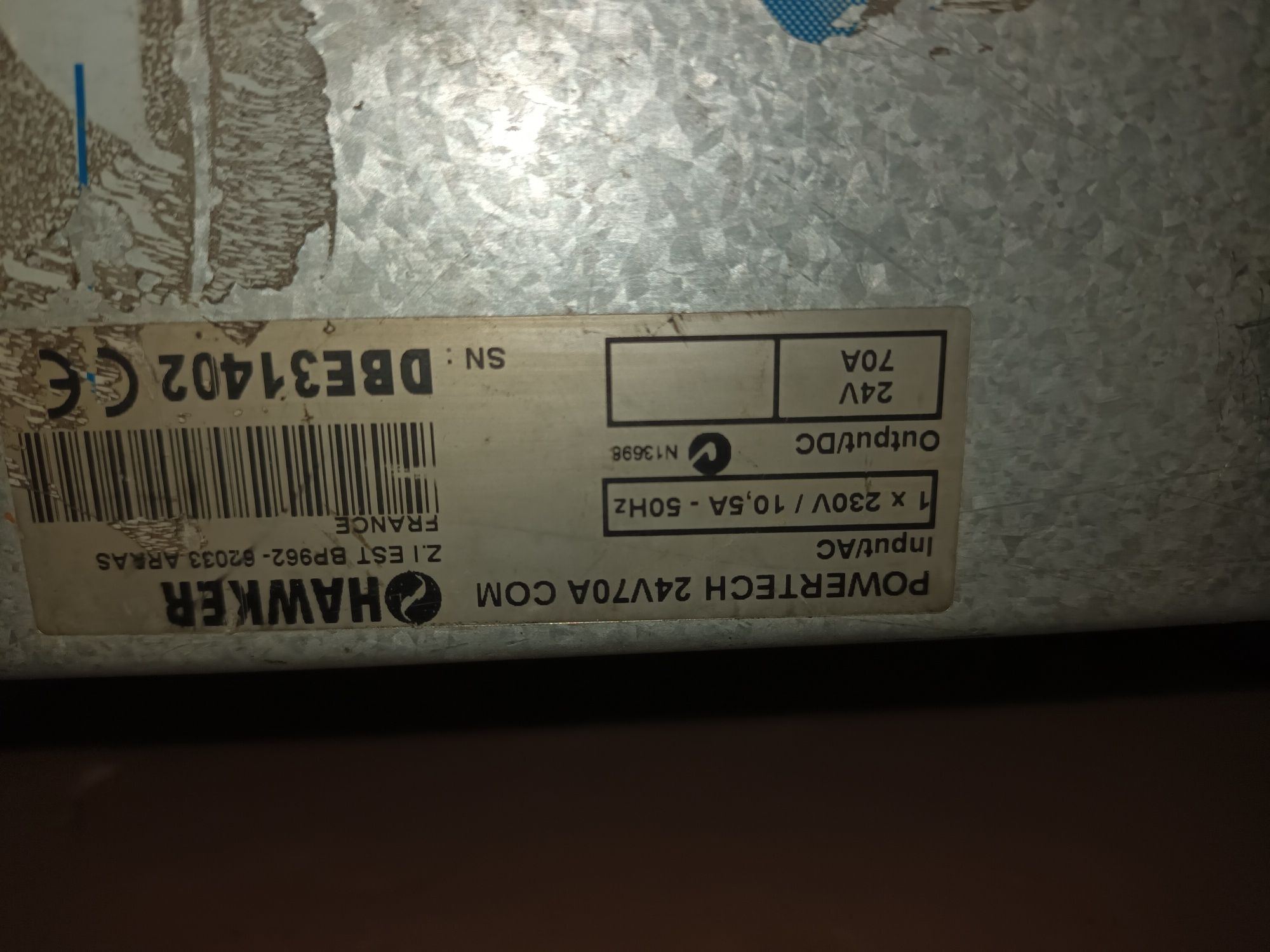 Зарядно 24v 70A Hawker