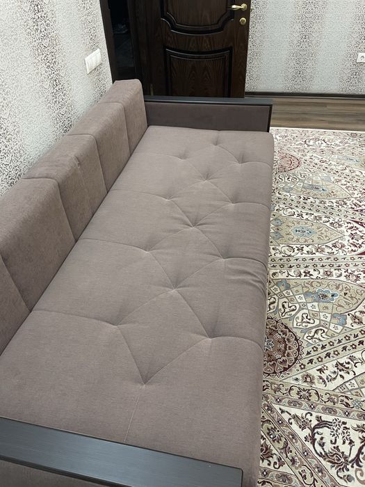 Диван (Divan) RIVALLI