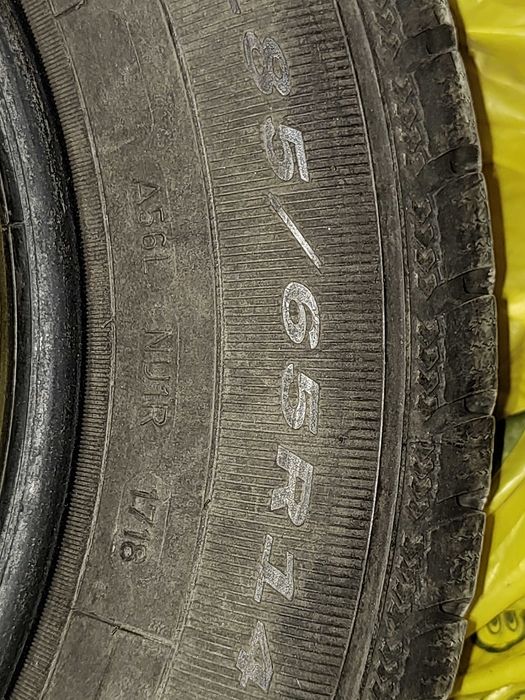 Зимни гуми 185/65R14 Debica Frigo2 комплект  4бр. употребявани
