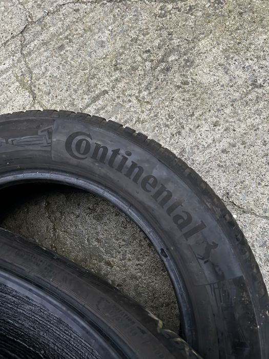 2бр Всесезонни гуми Continental 235/55R18