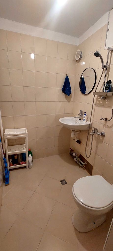 Дава се под наем Едностаен апартамент в София, Център - 35 кв.м за 331.5 € - Снимка #4