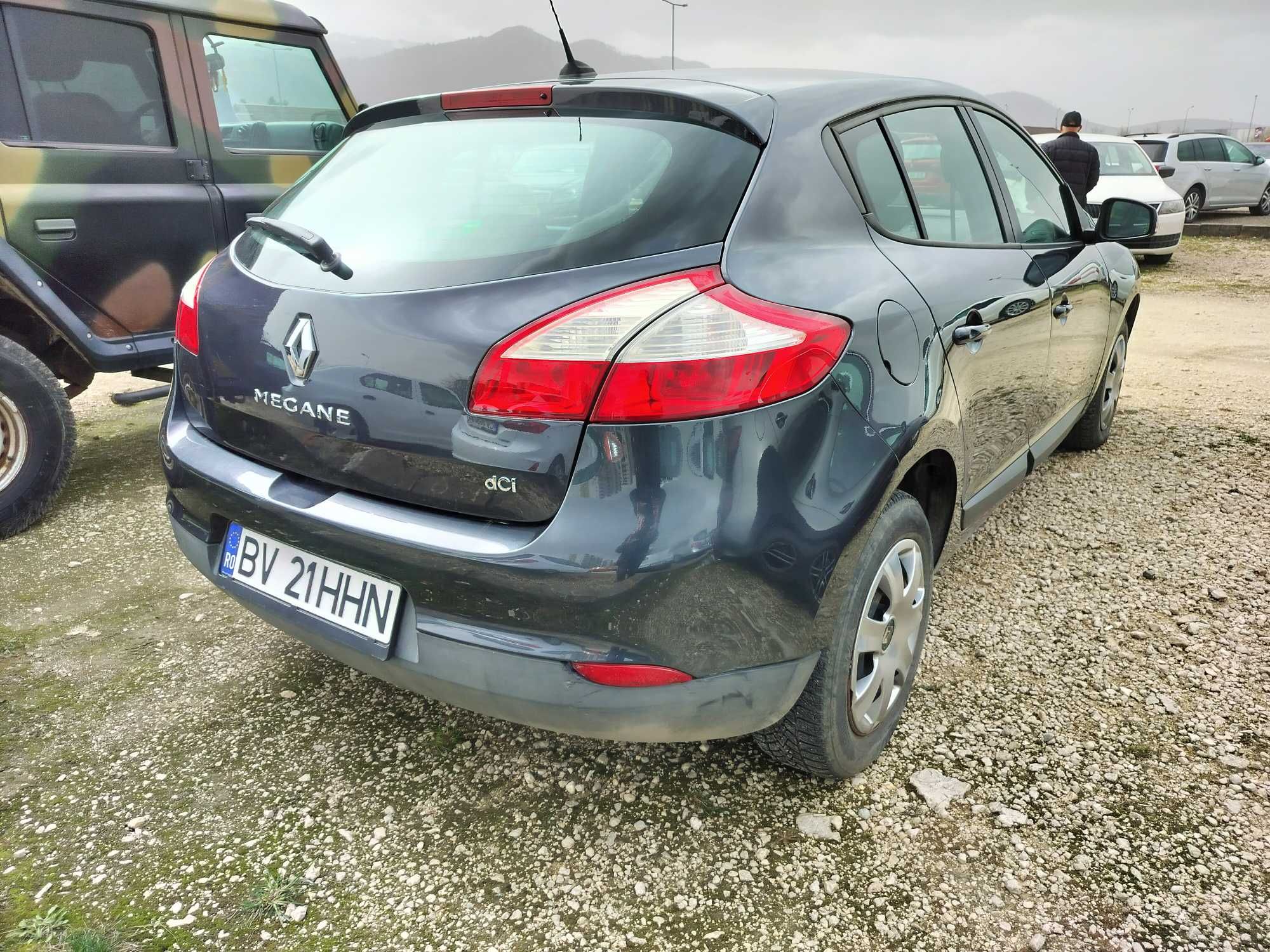 Megane 3 2012 1.5dci 105cp EURO5 / Finantare / Rate / Credit