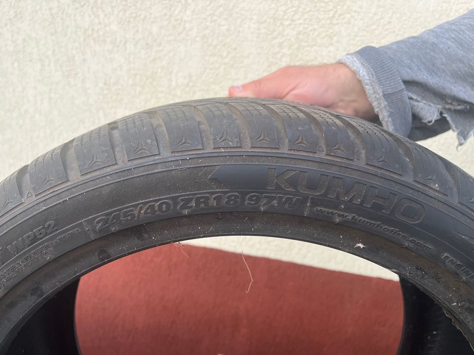 Cauciucuri Iarna KUMHO WinterCraft 245/40R18 97W/XL