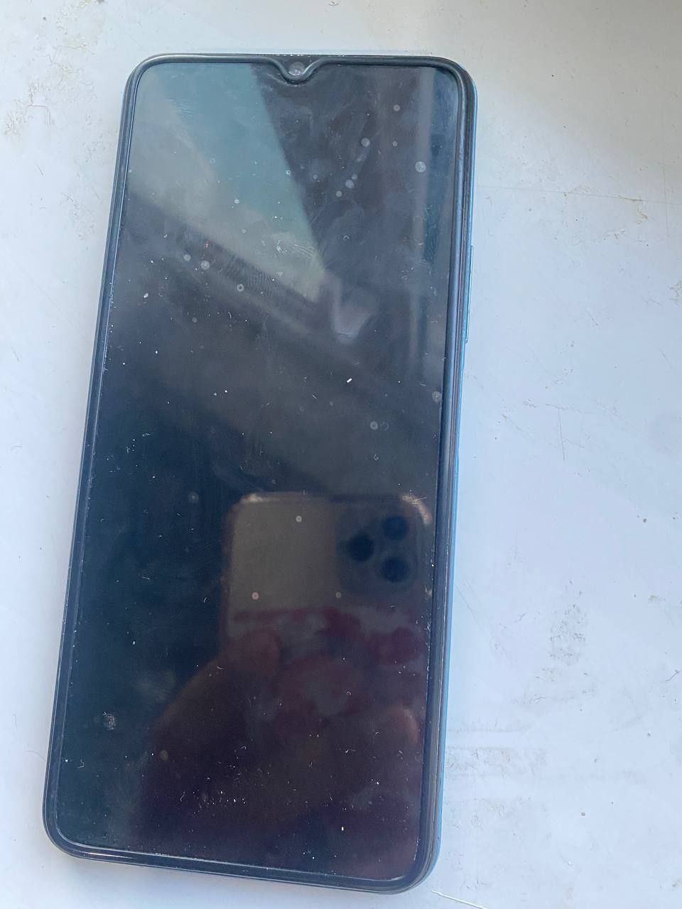 Vivo y31 xotira 128.5 iphone ga dap.