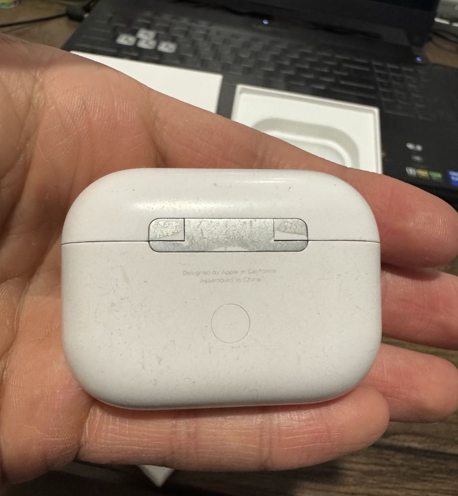 Air pods pro 2.