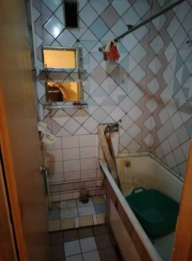 СРОЧНО! Продаётся 2/1/4 КИРПИЧ 52 м² с подвалом, Ор-р Диет кафе, мост