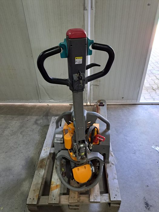 Transpalet electric jungheinrich defect