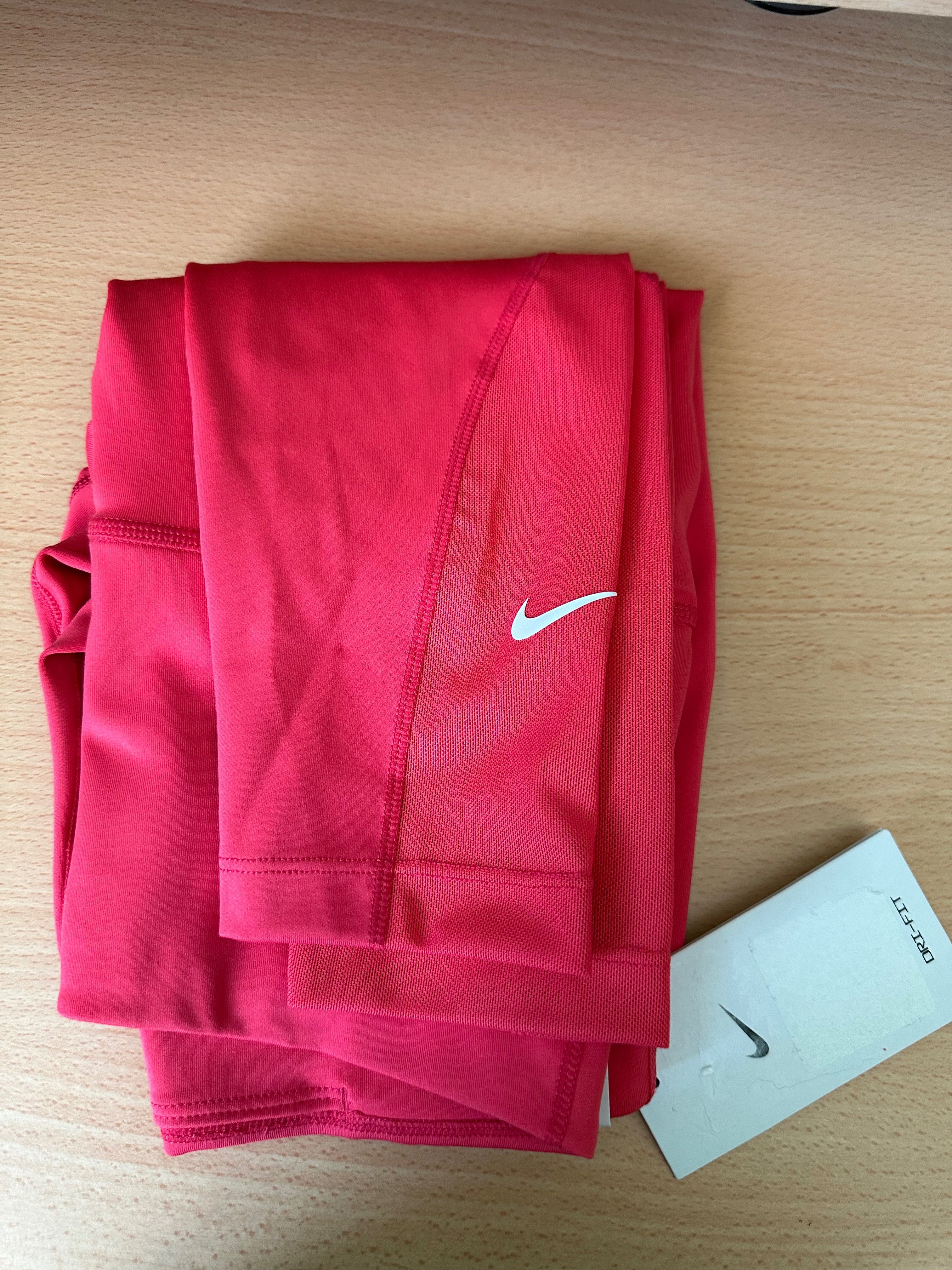 Nike нови оригинални клинове