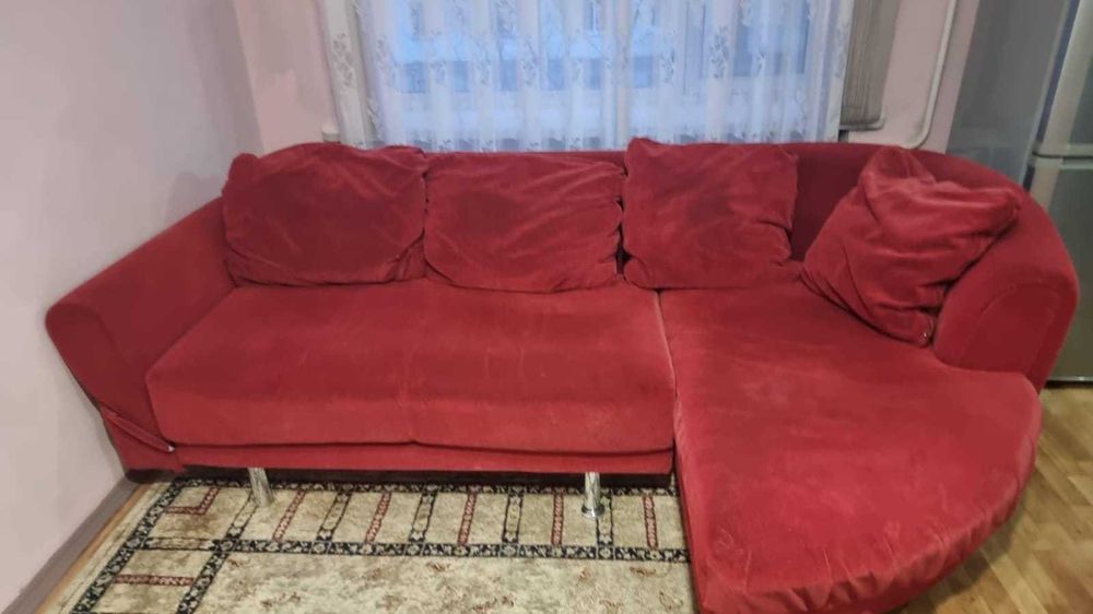 Диван мягкий б/у