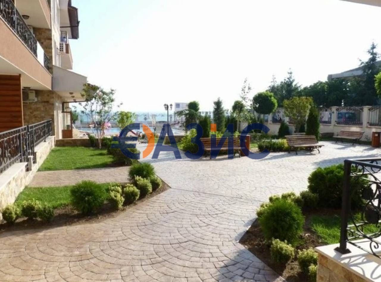 Продава се Двустаен апартамент в с. Равда, Област Бургас - 65 кв.м за 1722 €/кв.м - Снимка #14