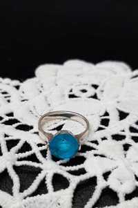 Серебряное кольцо с бирюзовым цирконом