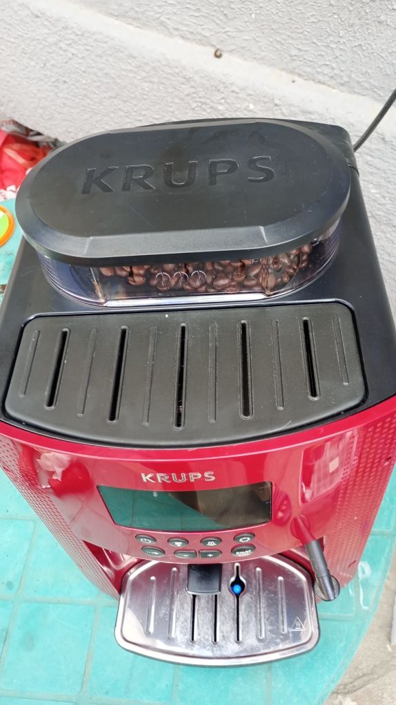 Кафемашина Krups EA81
