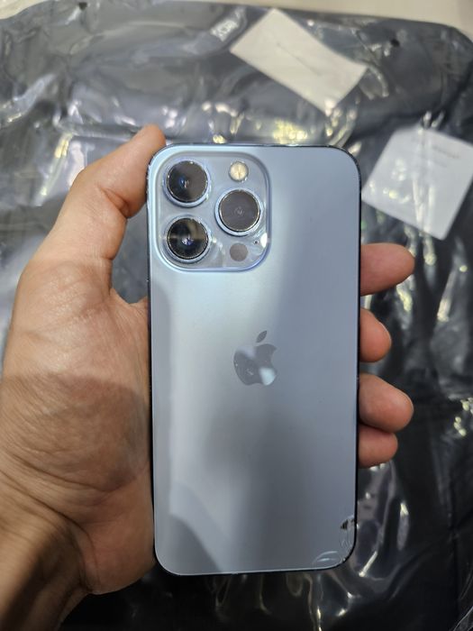 Iphone 13 pro  .