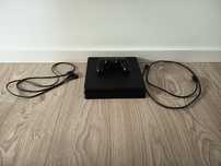 PS4 Slim 500GB – ca nou, cu controller + cabluri, perfect funcțional