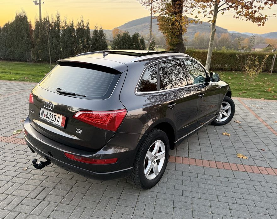 Audi Q5 Audi Q5 Quattro Diesel Panoramic 2.0 Tdi 177 C.P An 2011 E5