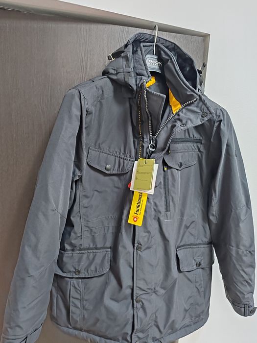 Vind Geaca Gri închis wellnestain