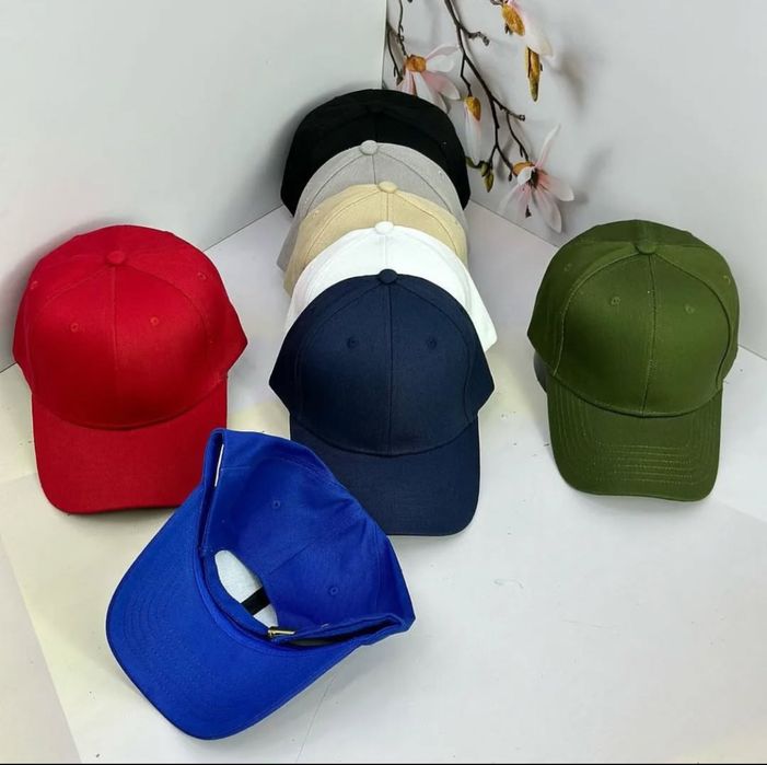 Кепка однотонная 6 клиновая