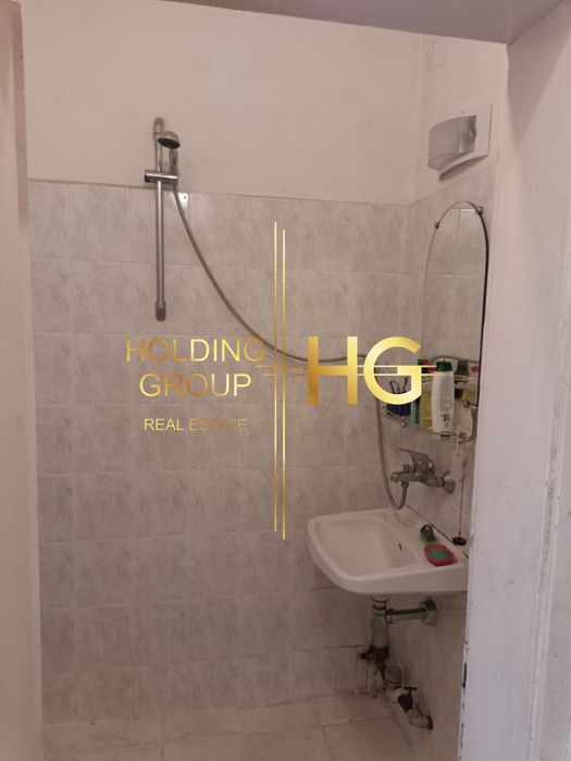 Продава се Тристаен апартамент в Варна, Спортна зала - 85 кв.м за 2189 €/кв.м - Снимка #11