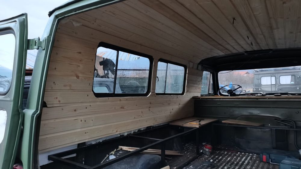 Vand Uaz 452 militar an 1971 perfect functional refacut 4x4