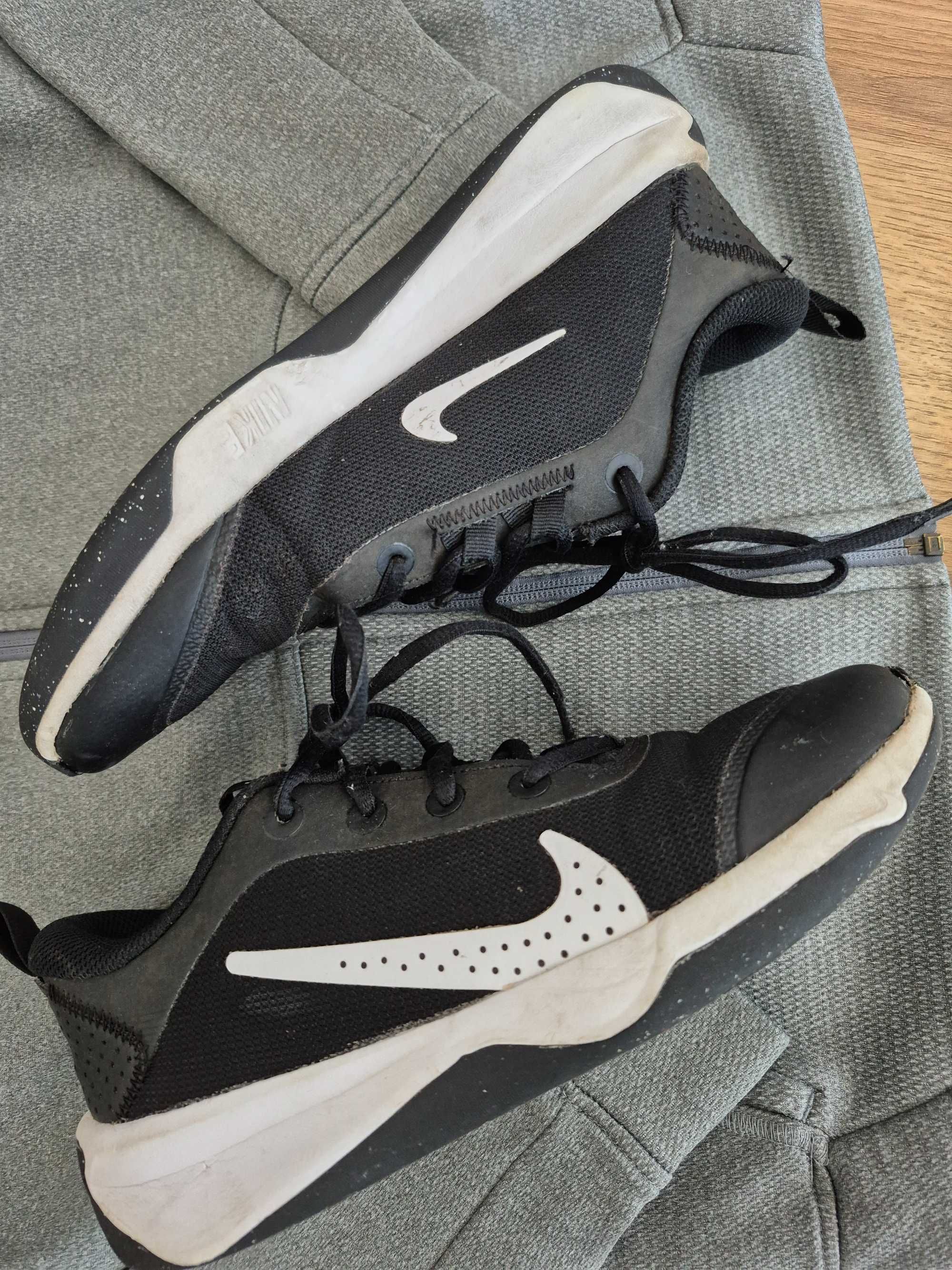Nike -оригинални маратонки