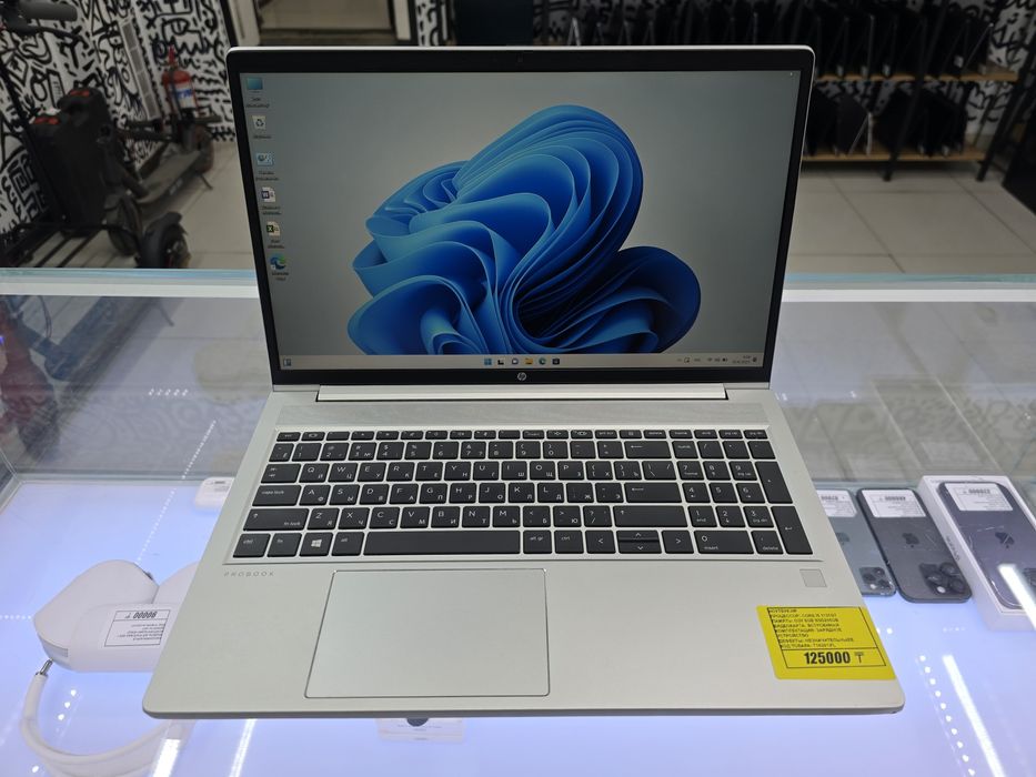 Ноутбук Hp core i5 1135g7 озу 8gb ssd256gb рассрочка Реал ломбард